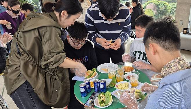 제주영송학교 중·고교 과정 진로체험 학습 [제주도교육청 제공. 재판매 및 DB 금지]