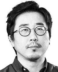 김봉석 문화평론가