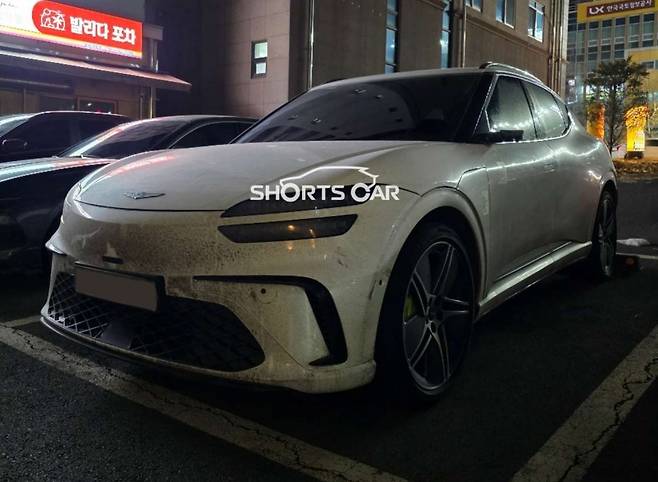 제네시스 'GV60 퍼포먼스 페이스리프트' (출처 : 숏카)