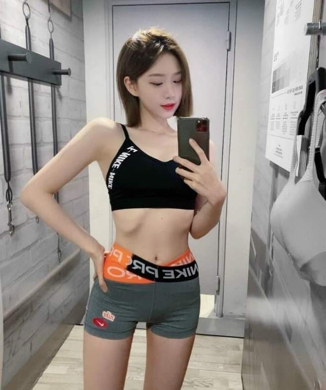 1000006321.jpg 여자들이 좋아하는 다리 vs 남자들이 좋아하는 다리