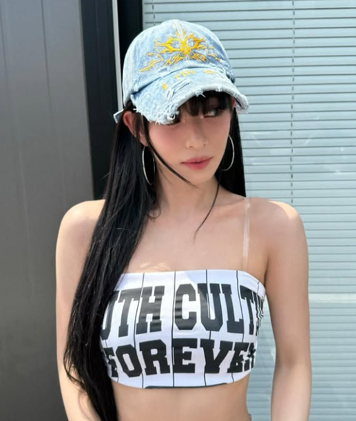 유튜브 알고리즘 타고 있는 프로미스나인 이채영 셀프 메이크업