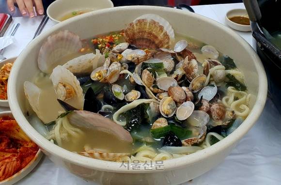해물칼국수