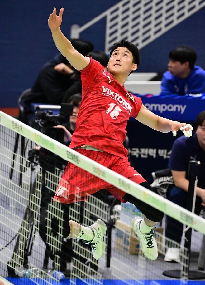 스파이크하는 한국전력의 김동영 [한국배구연맹 제공. 재판매 및 DB 금지]