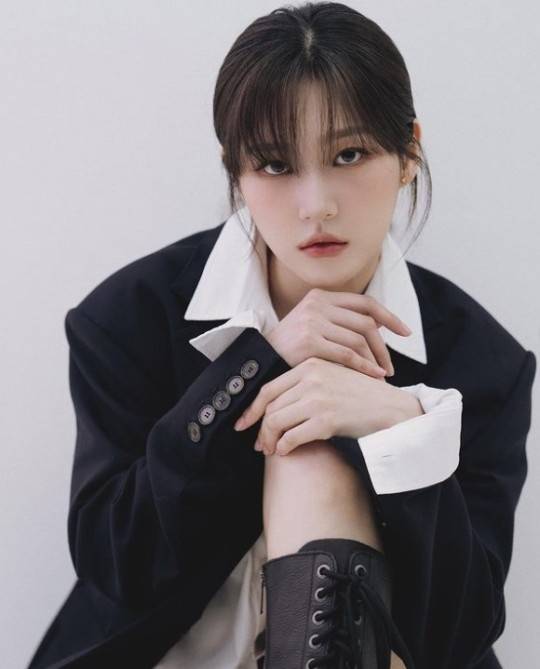 김새론