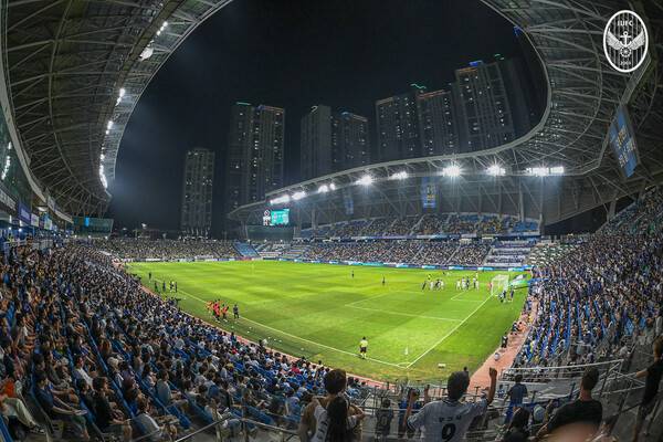 인천유나이티드의 홈구장 인천축구전용구장. 사진┃인천유나이티드