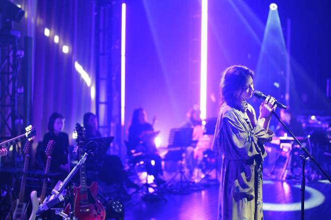 “노래할 수 있어 행복”… 박지윤, 콘서트서 끝내 눈물 (사진: 박지윤크리에이티브)