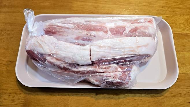 20250217_194401.jpg 저녁 통삼겹살로 한잔