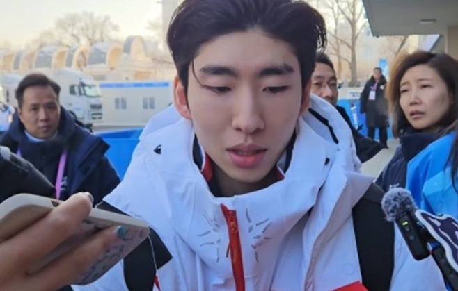 한국 취재진과 인터뷰한 린샤오쥔 ⓒ News1 안영준 기자 /사진=뉴스1