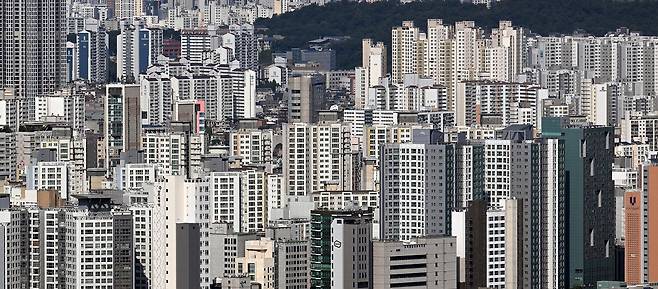 서울 남산에서 바라본 아파트 모습 이상섭 기자