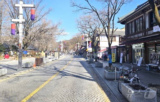 한산한 전주 한옥마을 일대. 2025.2.18/뉴스 1 신준수 기자