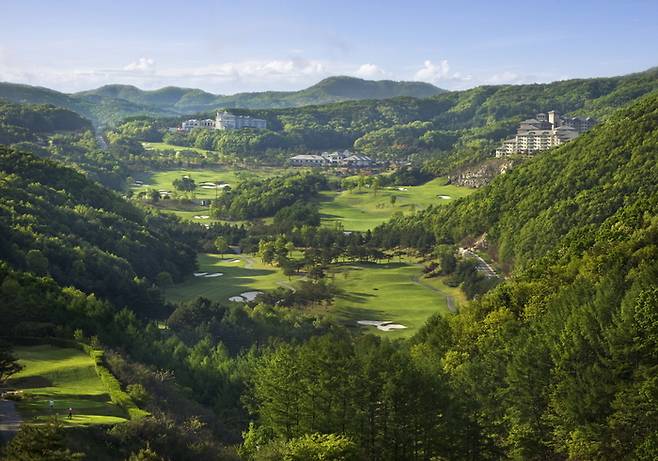 HDC리조트가 운영하는 오크밸리CC 전경. 사진 | HDC리조트