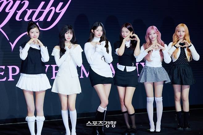 그룹 아이브. 스타쉽엔터테인먼트 제공