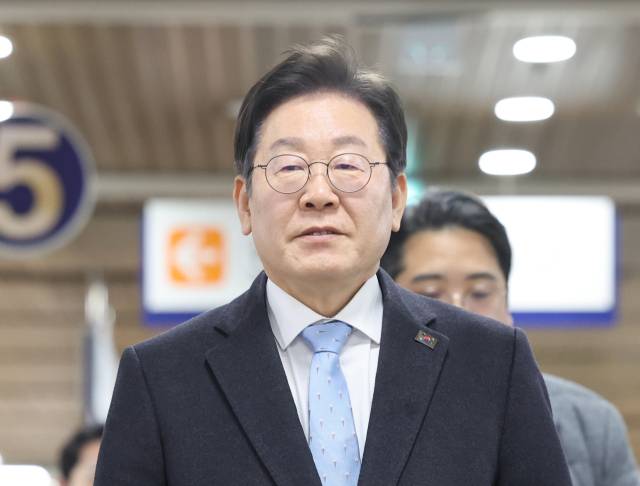 ▲더불어민주당 이재명 대표가 19일 서울고법에서 열린 공직선거법 위반 사건 2심 4회 공판에 출석하고 있다. ⓒ연합뉴스