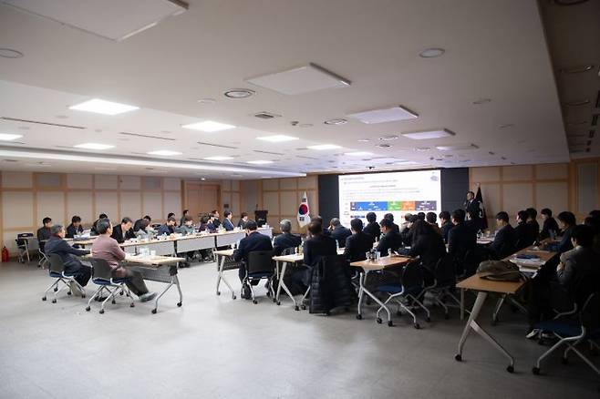 지난 19일 구미시 시내버스 노선개편 용역 최종보고회를 열고 개편 방향과 주요 변경 사항을 공개했다.