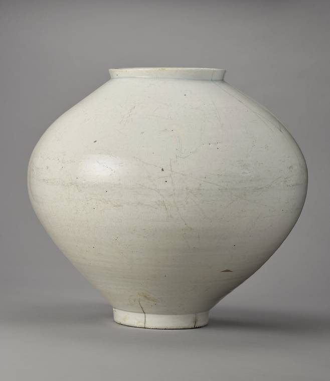 백자 달항아리[출처 CHRISTIE'S IMAGES LTD. 2025, 재판매 및 DB금지]