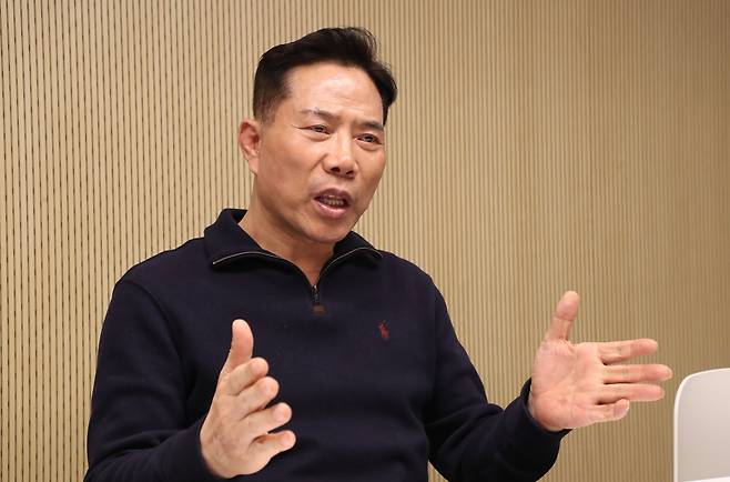 세이브 코리아 대표 손현보 목사는 “탄핵 이후 벌어지는 일을 보면서 자유민주주의 체제가 무너질 수 있겠다는 위기감 때문에 거리로 나오게 됐다”며 “역시 자유민주주의 체제를 지키기 위해 ‘한 번쯤은 나가줘야 할 것 같다’는 생각을 가진 분들이 탄핵 반대 집회에 참여하고 있다”고 말했다. /남강호 기자