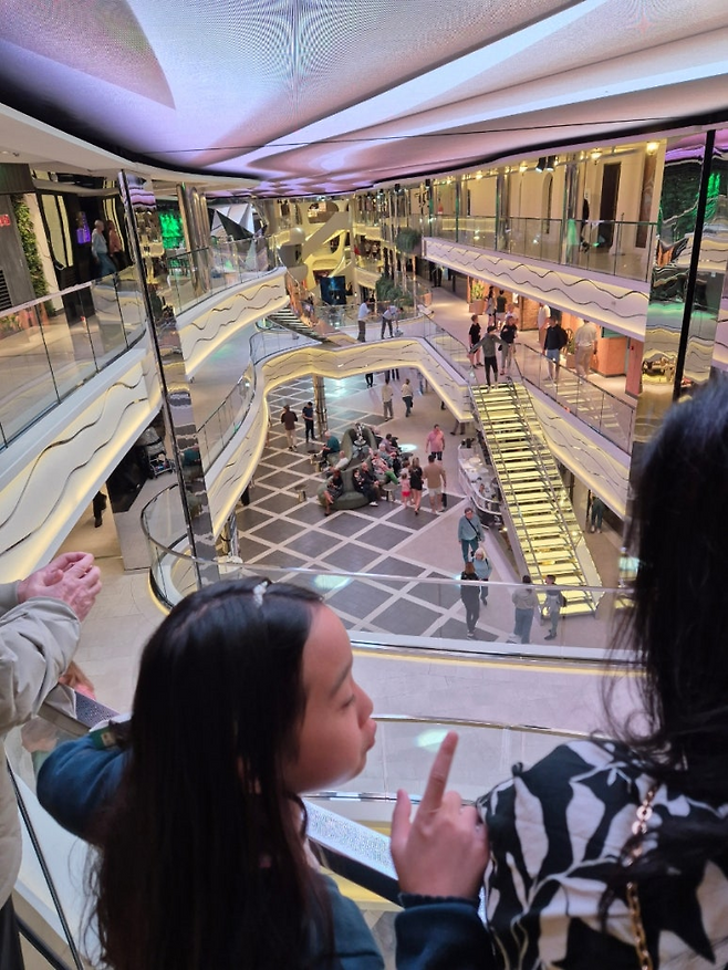 지중해 크루즈는 이런 느낌