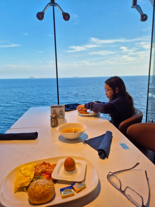 지중해 크루즈는 이런 느낌