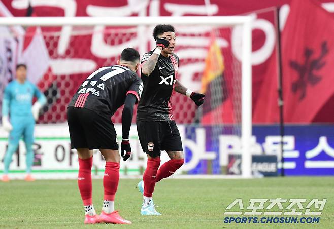 22일 상암동 서울월드컵경기장에서 열린 'K리그1 2025' FC서울과 FC안양의 경기. 후반 선취골을 성공시킨 FC서울 린가드. 상암=송정헌 기자songs@sportschosun.com/2025.02.22/