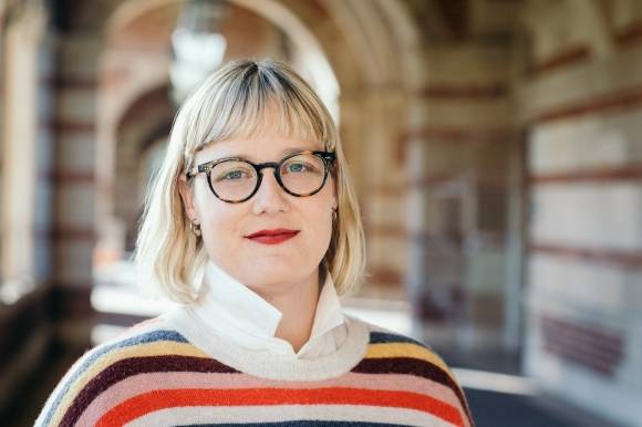 미국의 미디어학자 세라 로버츠 교수가 지난달 25일 서울신문과 화상 인터뷰를 갖고 디지털 청소부 역할을 하는 ‘콘텐츠 모더레이터’의 실체와 ﻿열악한 노동환경에 대해 이야기했다. 로버츠 교수 제공