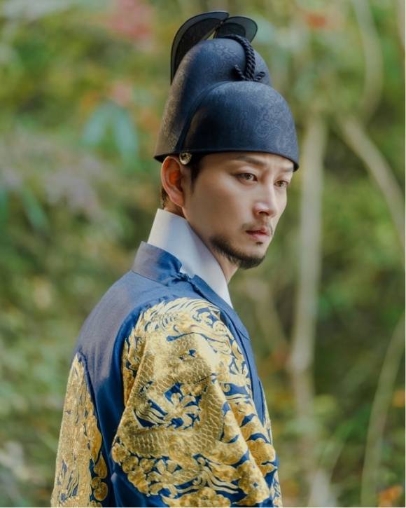 배우 이현욱이 tvN '원경'을 통해 첫 사극에 도전했다. /길스토리이엔티