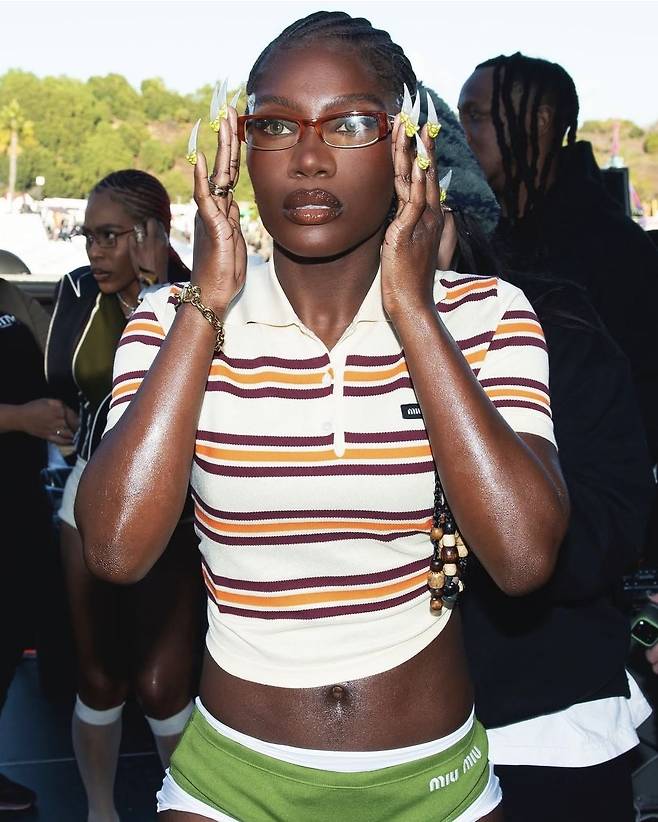 인스타그램 @doeciii