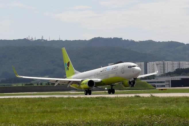 진에어 항공기.   뉴스1