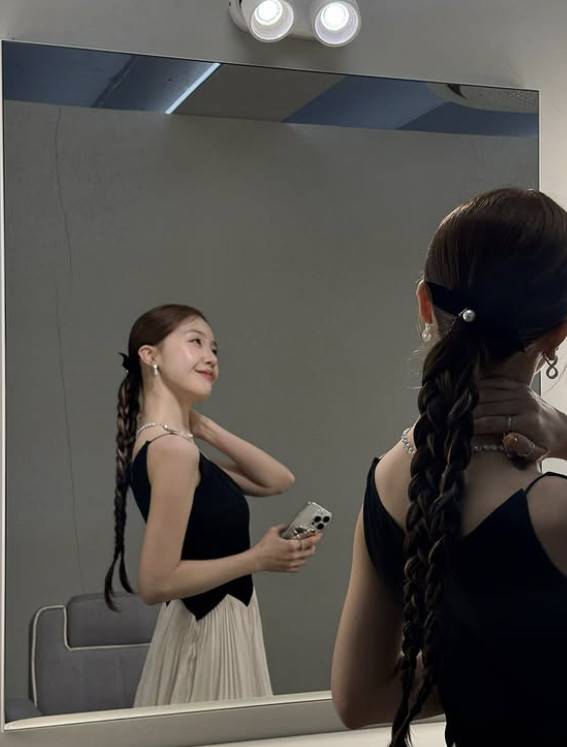 민아 소셜 계정 캡처