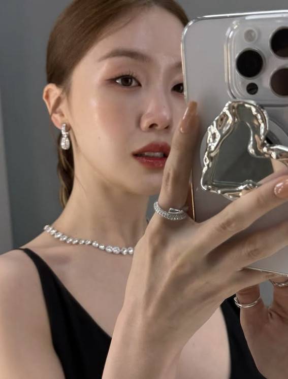 민아 소셜 계정 캡처