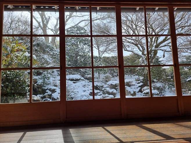 7fed8273b58069ff51ee84e447847d73112b369643600f3480d1819a6cb5d357