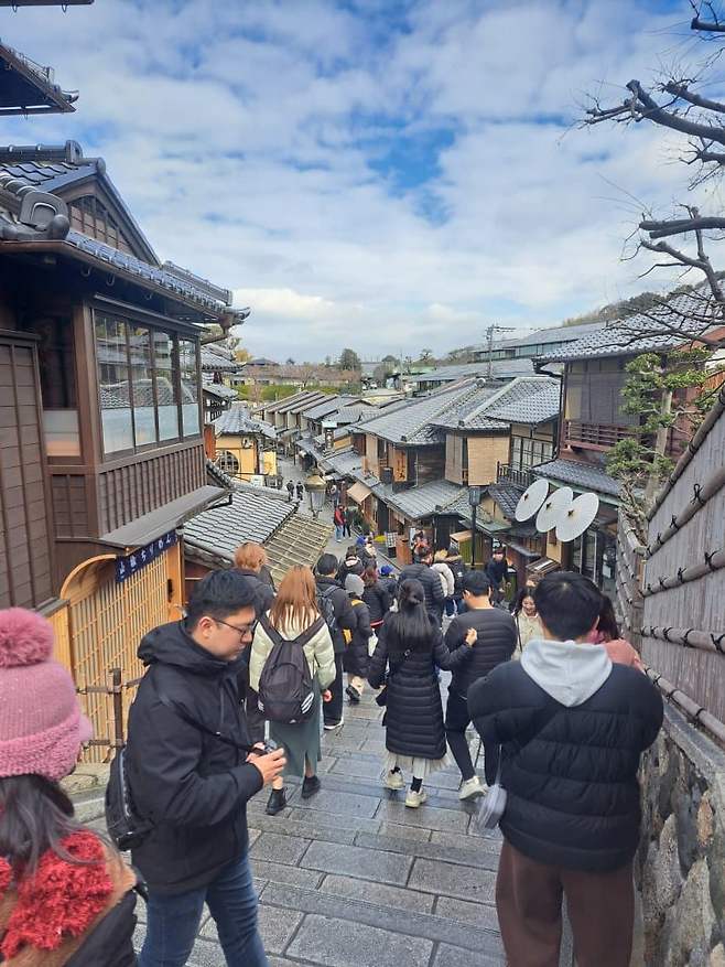 3fb8c32fffd711ab6fb8d38a4e83746fc0da9d82017bcddff8cc56c2f8a776e59b838e01b7b9f22309ccbda9d3