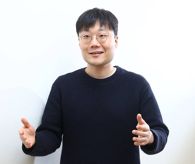 2월24일 서울 여의도 오투빌딩에서 주주행동 플랫폼 '액트'의 윤태준 연구소장이 시사저널과 인터뷰를 하고 있다. ⓒ시사저널 임준선