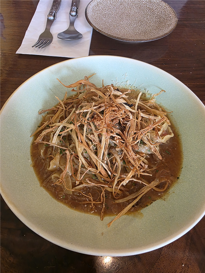 image.png 요리하는 돌아이 윤남노의 "디핀 옥수" 후기