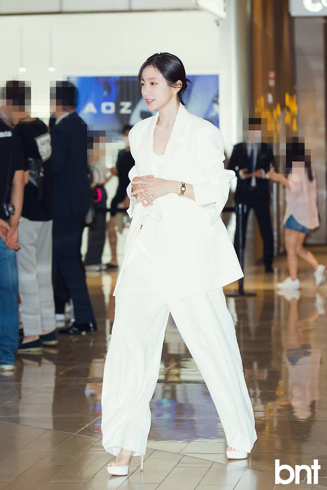 하니, ‘♥양재웅’ 의료 사고 논란 후 방송 복귀... ‘불후의 명곡’ 출연 (제공: bnt)