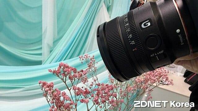 최단 초점거리는 오토포커스 작동시 약 15cm다. (사진=지디넷코리아)