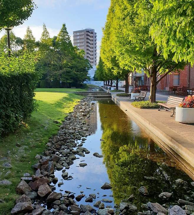 7fed817fb48269f351ee80e547827c7308ac721f7460e6ba110613faded512b5