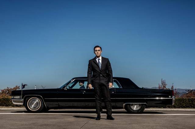 영화 '남산의 부장들'에서 김재규를 모델로 한 김규평 역할을 맡은 배우 이병헌. 쇼박스 제공