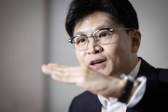한동훈 전 국민의힘 대표는 27일 중앙일보 인터뷰에서 "지난 두달 여간은 나를 돌아볼 시간이었다"고 말했다. 전민규 기자