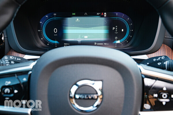 ​볼보 XC60 B5  사진 모터매거진 최재혁 기자​