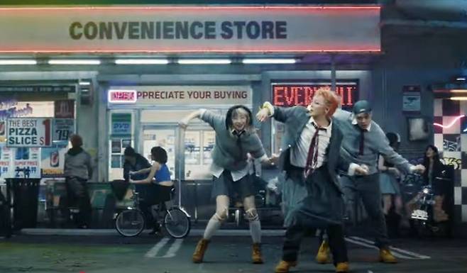 ‘투 배드’ 뮤직비디오. 사진 | OfficialGDRAGON