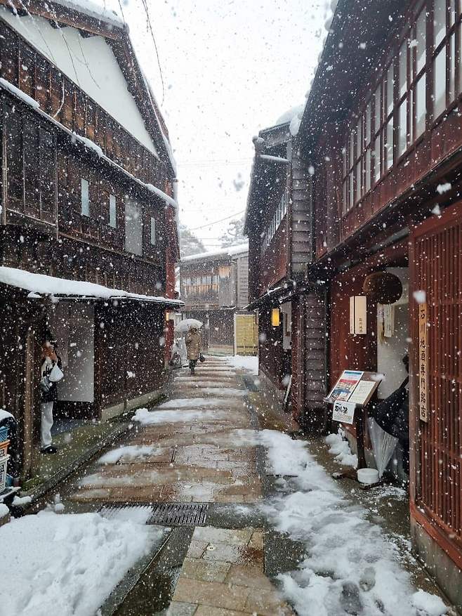 3fb8c32fffd711ab6fb8d38a4489766d8e6eb8b0f43a42b6c969fbabe65342477af2ef3d3865e549ce76721e94ec