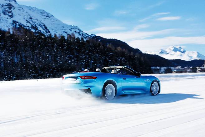 마세라티 그란카브리오 원오프 모델 ICE