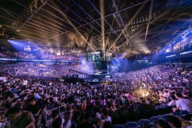 2024년 8월 인스파이어 아레나에서 열린 e스포츠 대회 '발로란트 챔피언스' 모습. 발로란트는 1인칭 슈팅(FPS) 게임이다. 인스파이어 제공