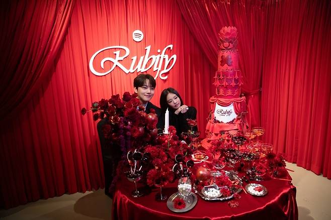 제니, 루비 발매 기념 리스닝 파티.  사진ㅣ스포티파이