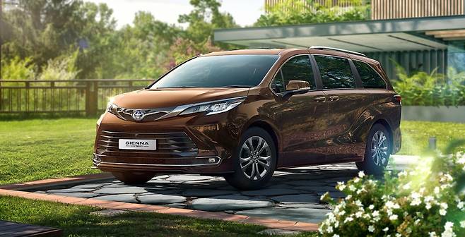 토요타 시에나 하이브리드