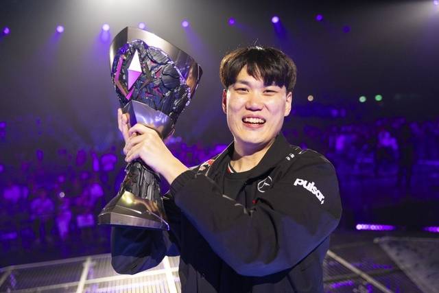 T1 윤으뜸 감독. 라이엇 게임즈 제공