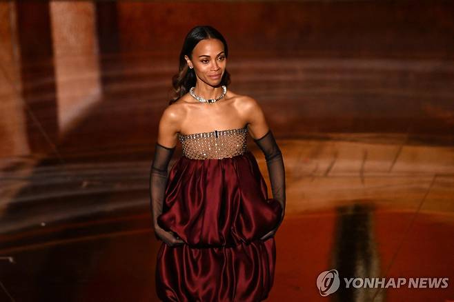 오스카 여우조연상 받은 조이 살다나 [AFP=연합뉴스. 재판매 및 DB 금지]