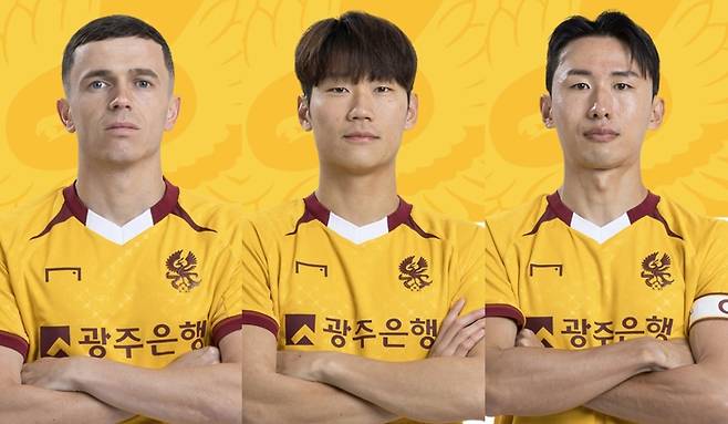 ▲ 2025 3라운드 베스트11에 선정된 왼쪽부터 광주FC 아사니, 오후성, 이민기 선수 [광주FC]