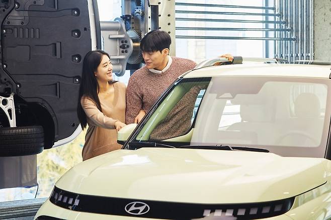 현대캐피탈이 모바일 전용 자동차 리스 렌트 서비스인 다이렉트카 신규 고객 대상 월 납입금 할인 이벤트를 진행한다. 사진=현대캐피탈