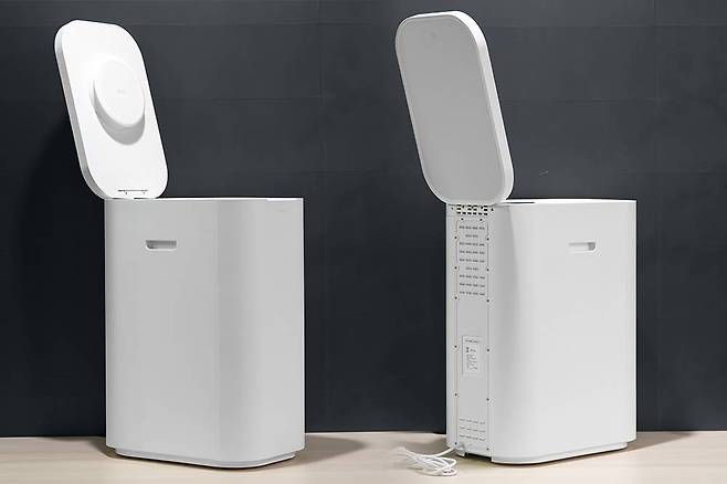 상단 개폐식이며, 벽면에서 10cm 떨어진 위치에 설치한다 / 출처=IT동아